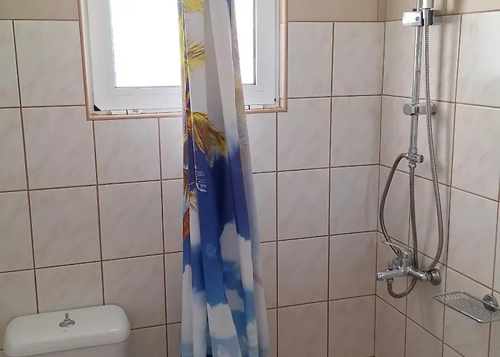 Ξενοδοχείο με διαμερίσματα Kalliopi - 3*